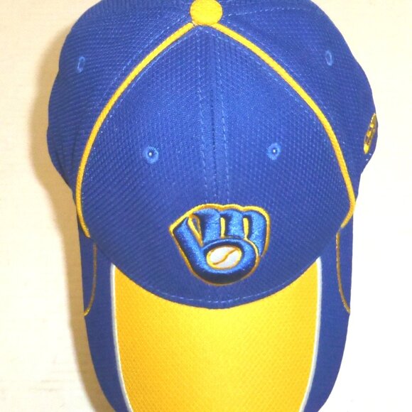 New Era 9Forty Milwaukee Brewers Hook & Loop Adjustable Embroidered Hat - Picture 3 of 8